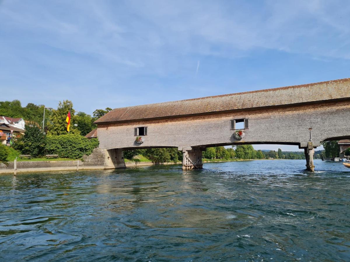 Ferienwohnung Rheinblick In Buesingen -Keine Monteure- Busingen Exteriér fotografie